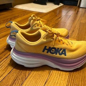 Hoka Bondi 8 color Cyclamen worn twice